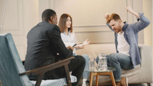 Tanpa Disadari, 5 Kebiasaan Ini Bisa Membuat Pasangan Perlahan Tidak Betah di Rumah